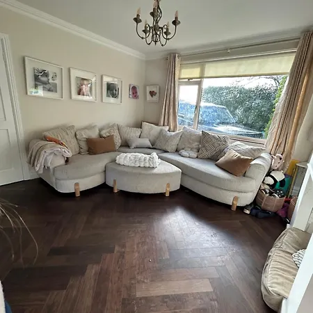 Ferienhaus Large In South