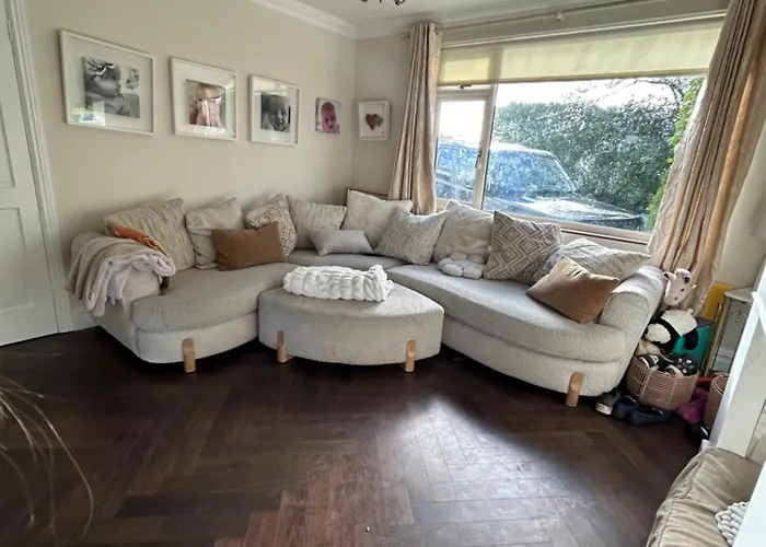 Nyaraló Large In South